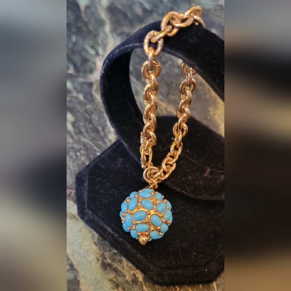 90s Kenneth Lane Round Faux Turquoise Cabochon Charm Gold Chain Bracelet 7”